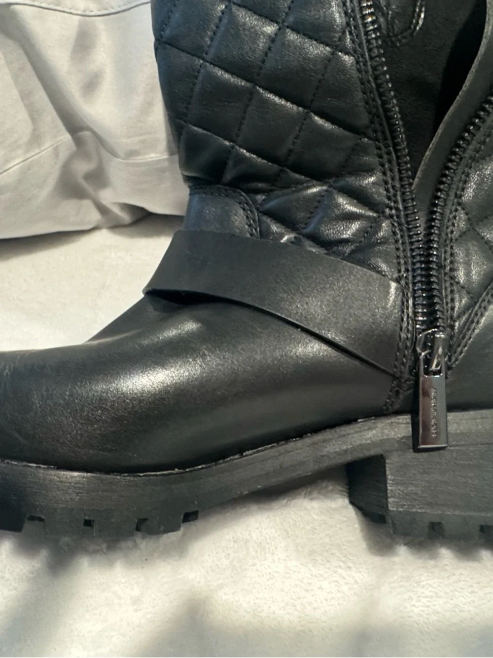 Michael Kors Black Quilted Leather Mid-Calf Heeled Boots - Picture 5 of 8